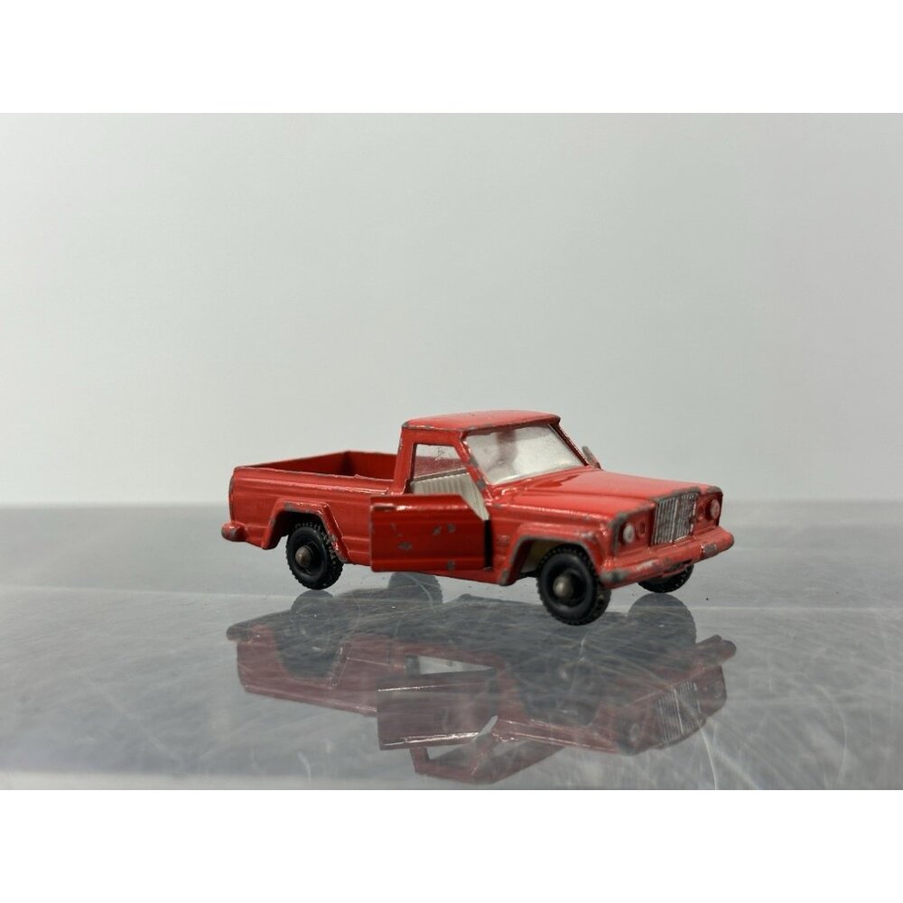 1964 Lesney Matchbox No. 71 Jeep Gladiator
